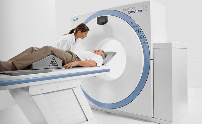 L'imagerie par résonance magnétique comme moyen de diagnostiquer l'ostéochondrose thoracique.