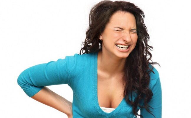 Maux de dos référés avec ostéochondrose thoracique